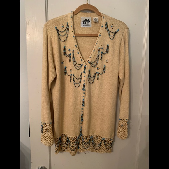 Sweater - Picture 1 of 3